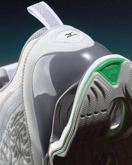 BILLY’S EXCLUSIVE MIZUNO / WAVE PROPHECY 13.2