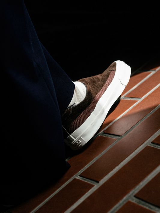 ASAHI SHOES 
BELTED SLIP-ON SUEDE