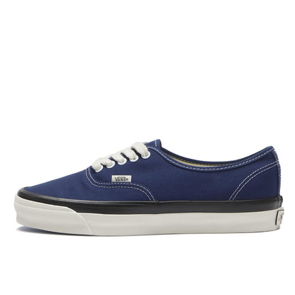 BILLY’S EXCLUSIVE - VANS PREMIUM AUTHENTIC 44 DECK