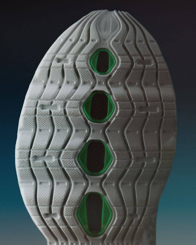 BILLY’S EXCLUSIVE MIZUNO / WAVE PROPHECY 13.2